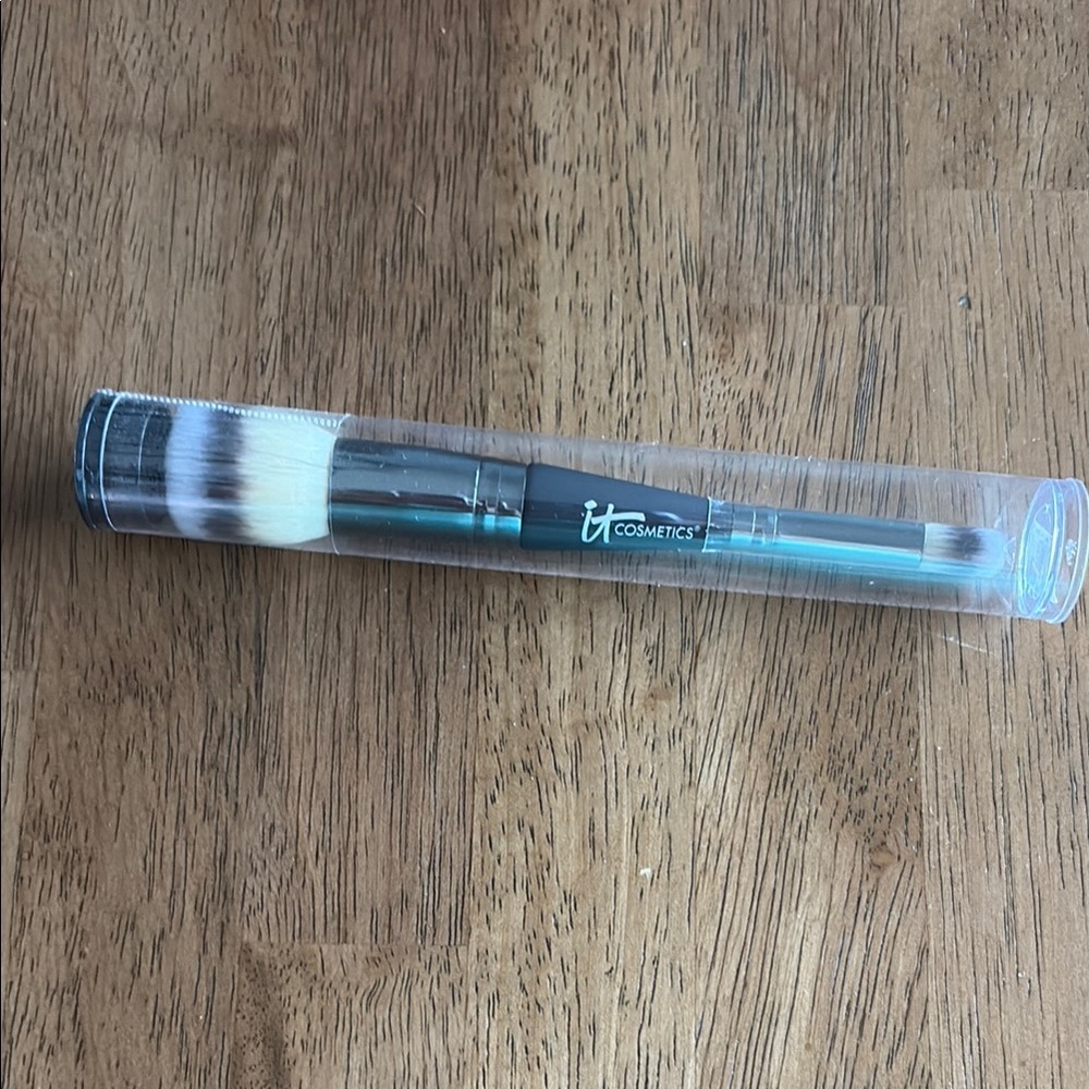 IT Cosmetics Heavenly Luxe black Dual-Ended Brush